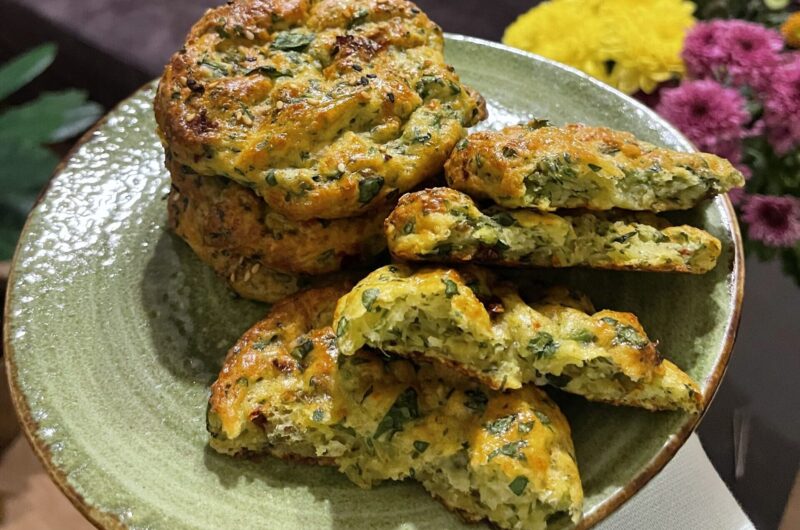 Quick Cottage Cheese, Tomato & Spinach Bites