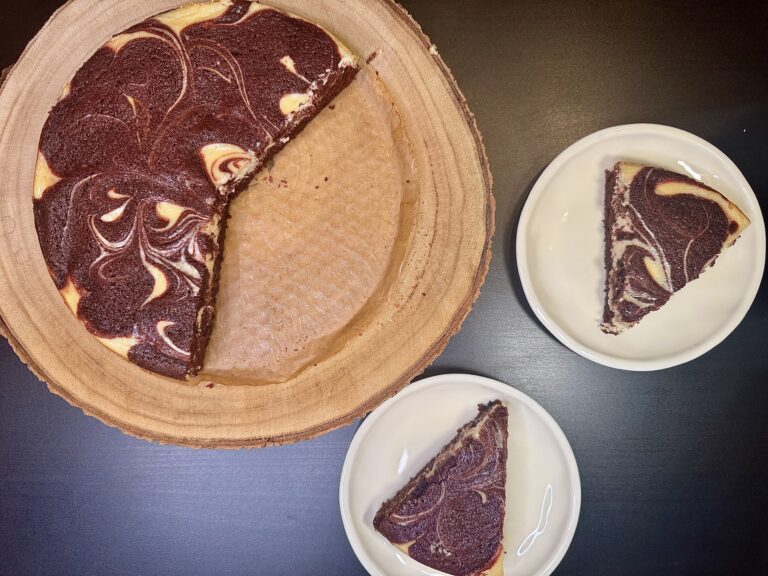 Red Velvet Brownie Cheesecake