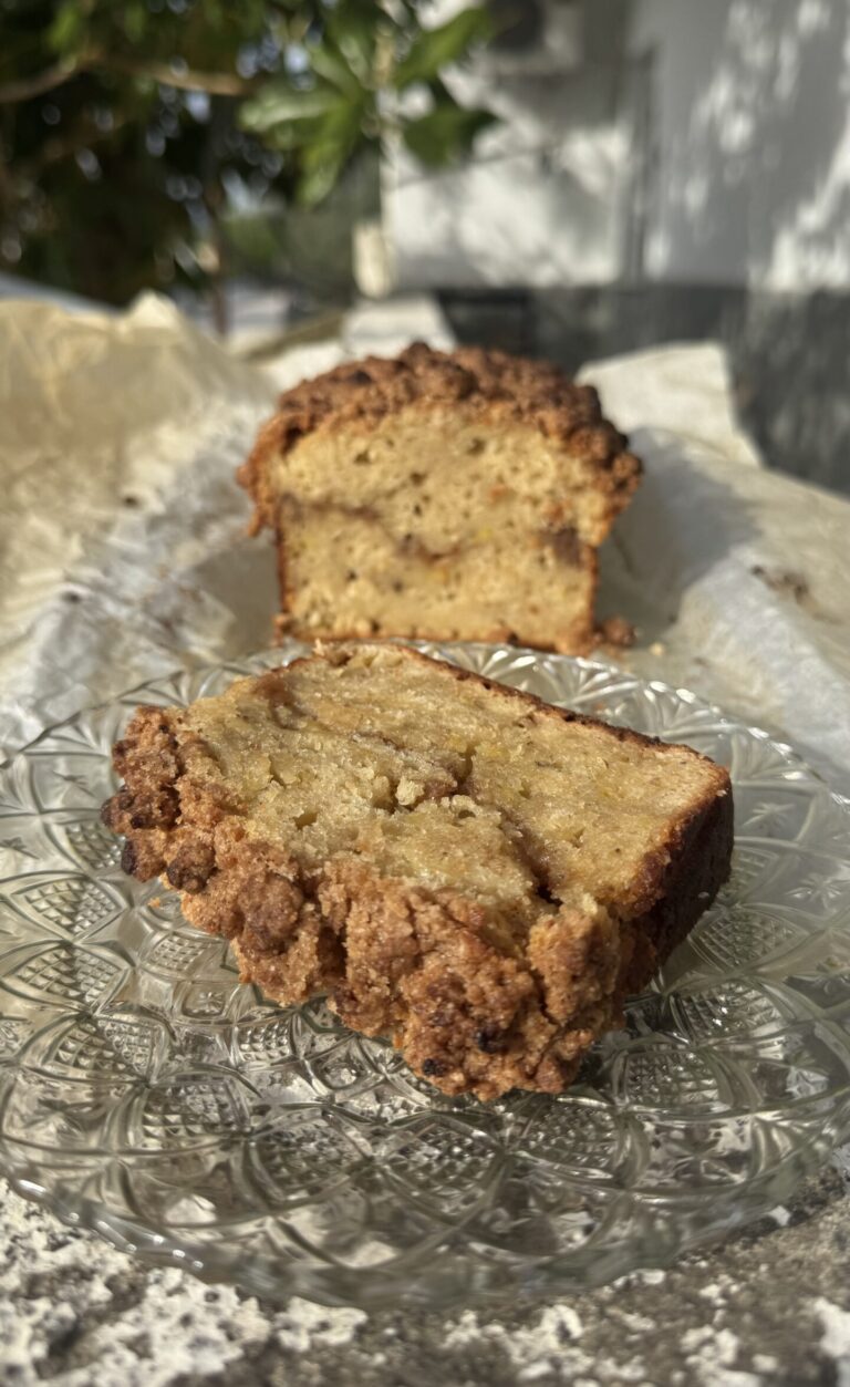 Cinnamon Crunch Banana Bread